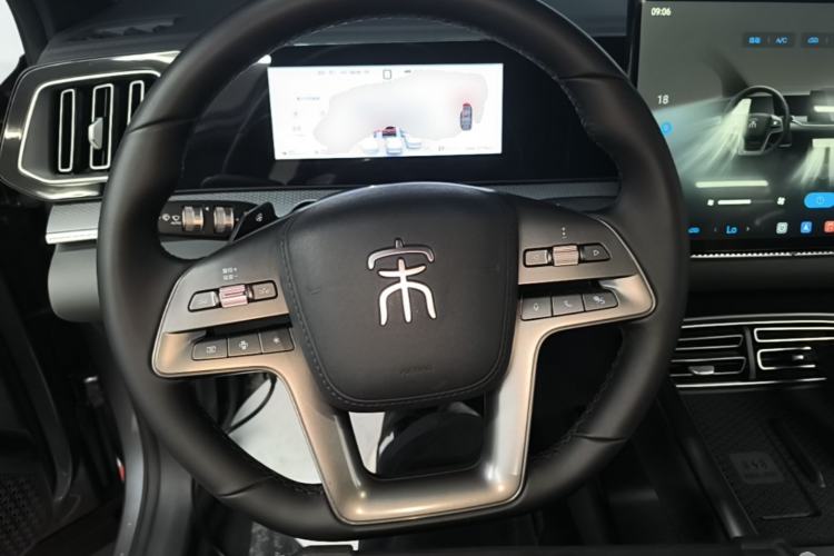 Used BYD Song Pro New Energy 2026 Model DM-i 220KM Beyond Version Steering Wheel