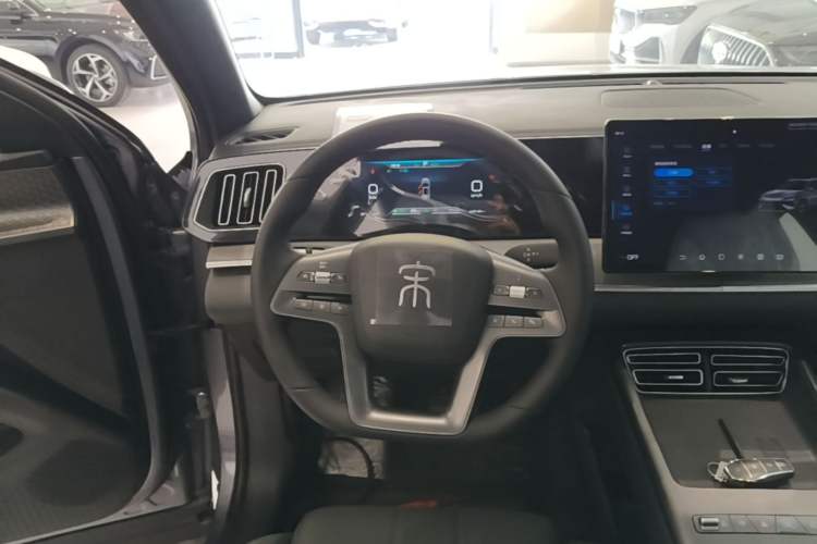 Used BYD Song Pro New Energy 2026 Model DM-i 133KM Progressive Version Steering Wheel