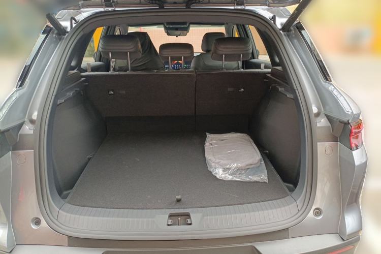 Used BYD Song Pro New Energy 2026 Model DM-i 220KM Excellence Version Trunk