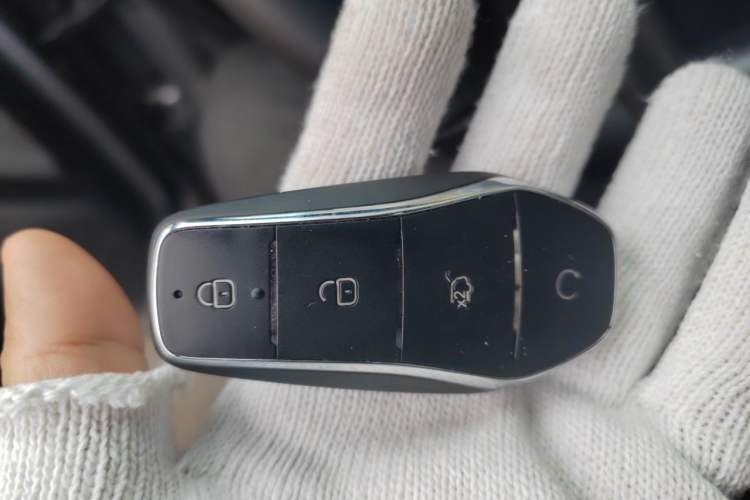 Used BYD Song Pro New Energy 2026 Model DM-i 220KM Beyond Version Vehicle Key