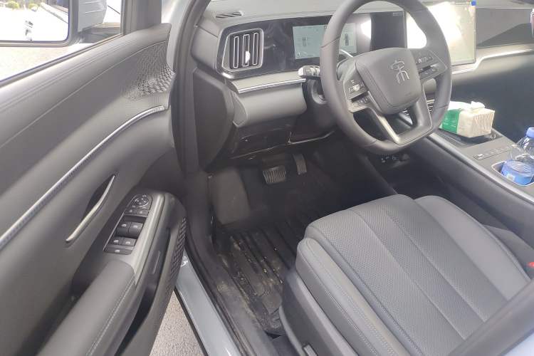 Used BYD Song Pro New Energy 2026 Model DM-i 133KM Superior Version Driver Seat