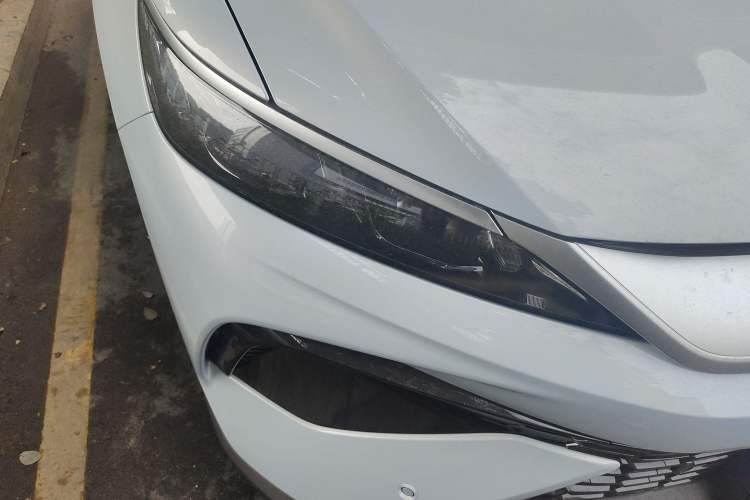 Used BYD Song Pro New Energy 2026 Model DM-i 133KM Superior Version Right Front Headlight