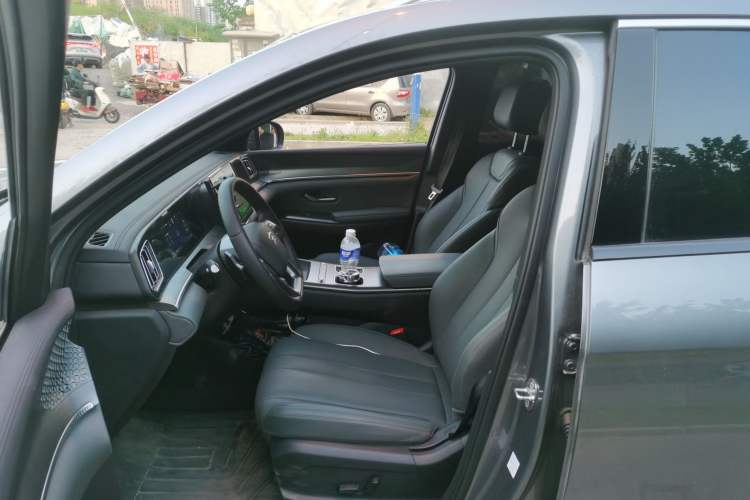 Used BYD Song Pro New Energy 2026 Model DM-i 133KM Superior Version Driver Seat
