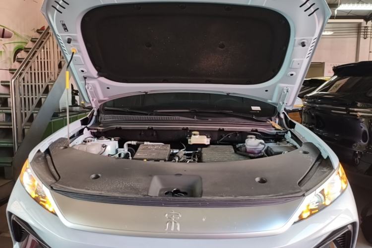 Used BYD Song Pro New Energy 2026 Model DM-i 220KM Beyond Version Engine Bay