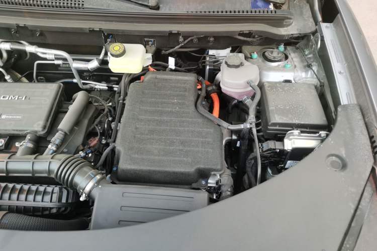 Used BYD Song Pro New Energy 2026 Model DM-i 133KM Superior Version Engine Bay Left