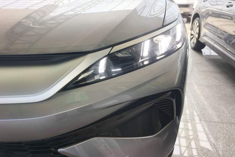 Used BYD Song Pro New Energy 2026 Model DM-i 220KM Beyond Version Left Front Headlight