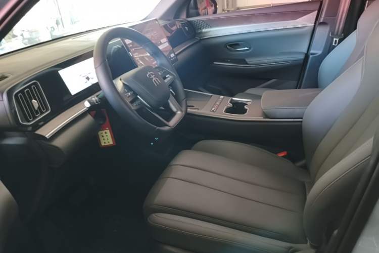 Used BYD Song Pro New Energy 2026 Model DM-i 220KM Beyond Version Left Front Seat
