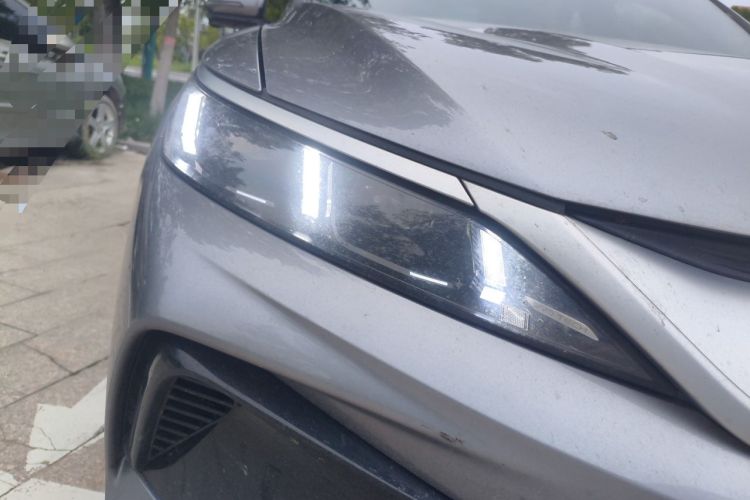 Used BYD Song Pro New Energy 2026 Model DM-i 133KM Superior Version Right Front Headlight