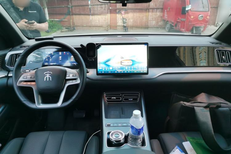 Used BYD Song Pro New Energy 2026 Model DM-i 133KM Superior Version Steering Wheel
