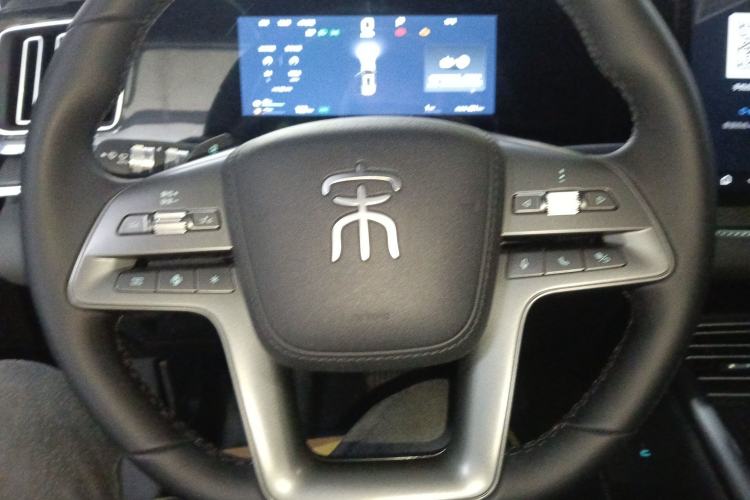 Used BYD Song Pro New Energy 2026 Model DM-i 133KM Superior Version Steering Wheel