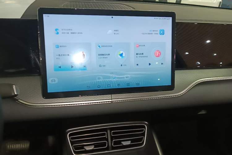 Used BYD Song Pro New Energy 2026 Model DM-i 133KM Progressive Version Audio And AC Panel