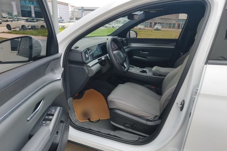 Used BYD Song Pro New Energy 2026 Model DM-i 220KM Beyond Version Driver Seat