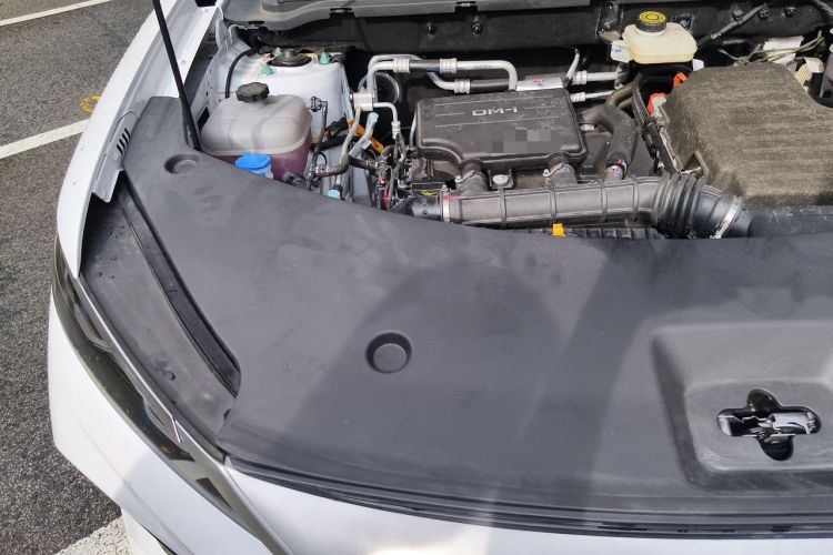 Used BYD Song Pro New Energy 2026 Model DM-i 133KM Superior Version Engine Bay Right