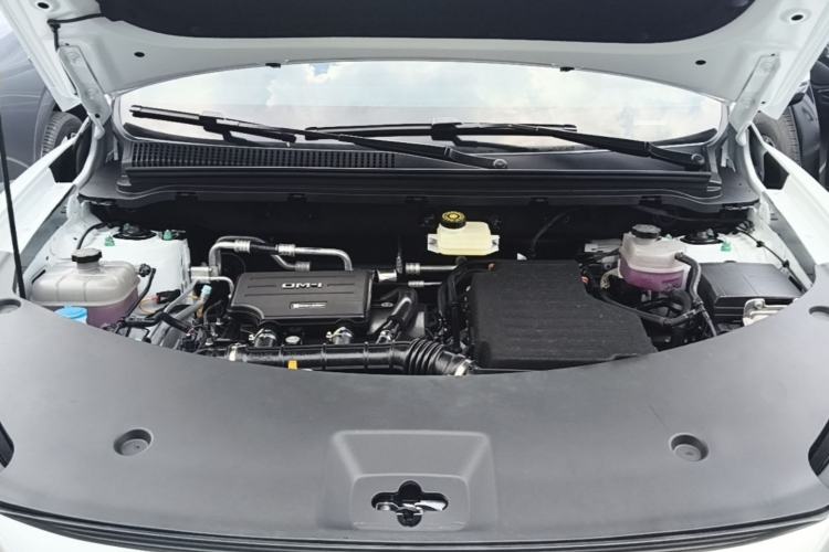 Used BYD Song Pro New Energy 2026 Model DM-i 133KM Progressive Version Engine Bay
