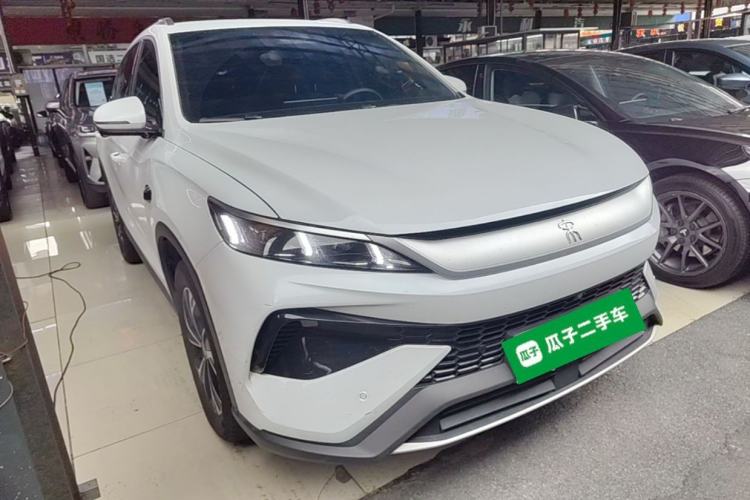 Used BYD Song Pro New Energy 2026 Model DM-i 133KM Superior Version Front Right 45 Deg