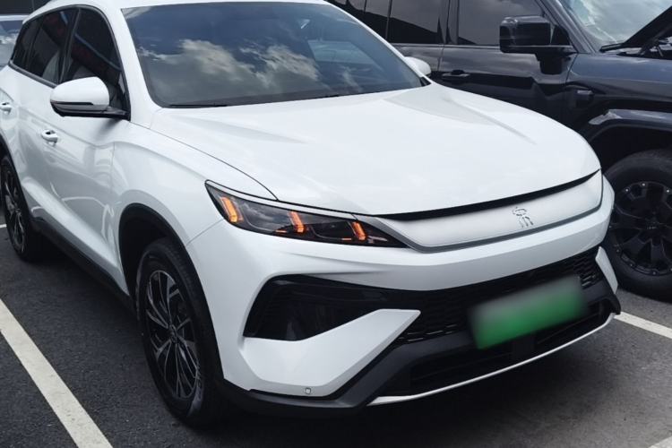 Used BYD Song Pro New Energy 2026 Model DM-i 133KM Progressive Version Front Right 45 Deg