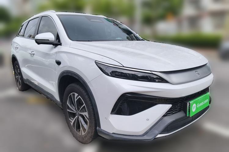 Used BYD Song Pro New Energy 2026 Model DM-i 133KM Superior Version Front Right 45 Deg