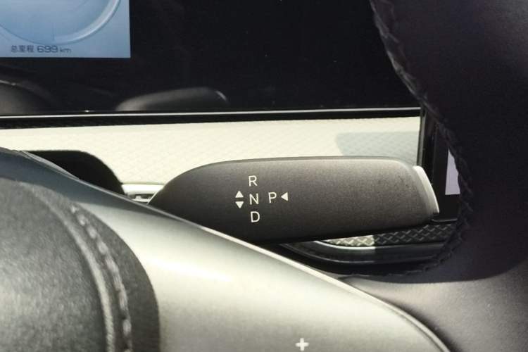 Used BYD Song Pro New Energy 2026 Model DM-i 133KM Progressive Version Gear Lever