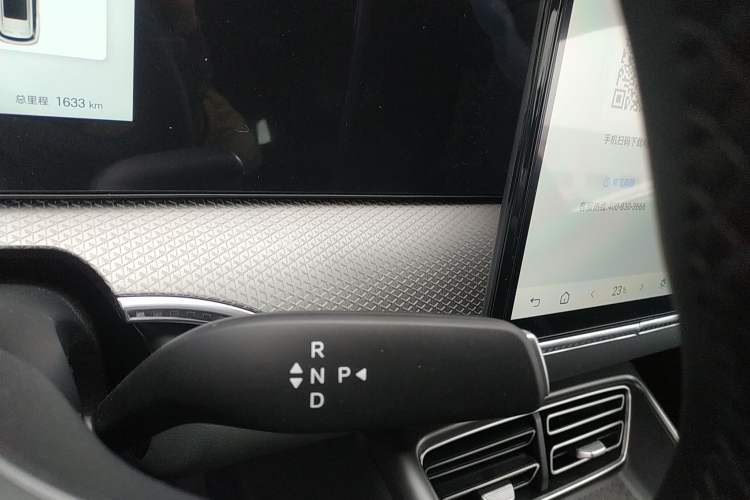 Used BYD Song Pro New Energy 2026 Model DM-i 133KM Superior Version Gear Lever