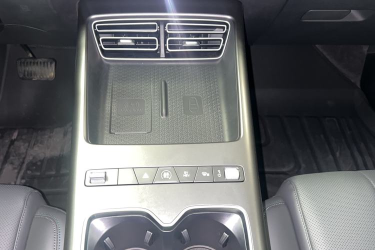 Used BYD Song Pro New Energy 2026 Model DM-i 220KM Beyond Version Gear Lever