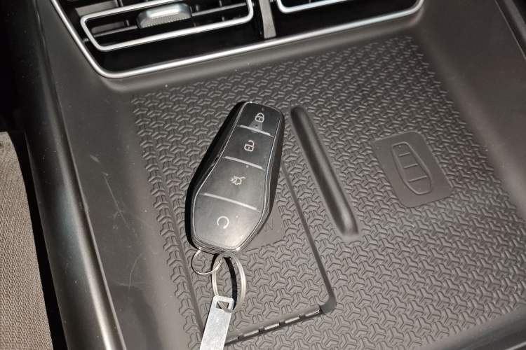 Used BYD Song Pro New Energy 2026 Model DM-i 133KM Superior Version Interior 1