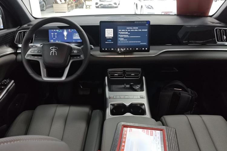 Used BYD Song Pro New Energy 2026 Model DM-i 133KM Superior Version Interior 2