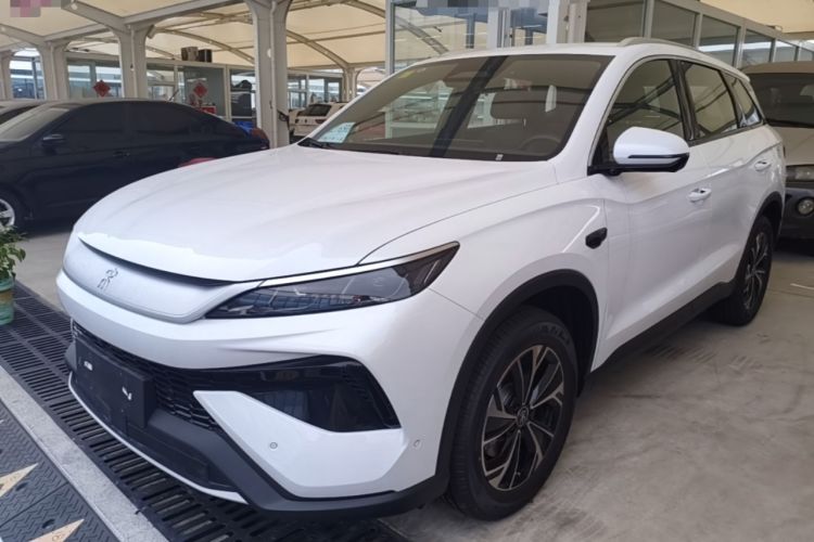 BYD Song Pro New Energy 2026 Model DM-i 133KM Superior Version