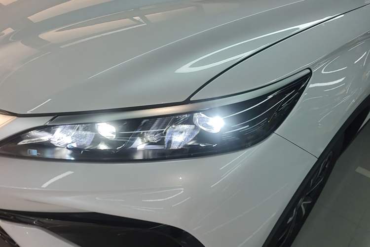 Used BYD Song Pro New Energy 2026 Model DM-i 133KM Progressive Version Left Front Headlight