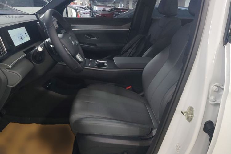 Used BYD Song Pro New Energy 2026 Model DM-i 220KM Beyond Version Left Front Seat
