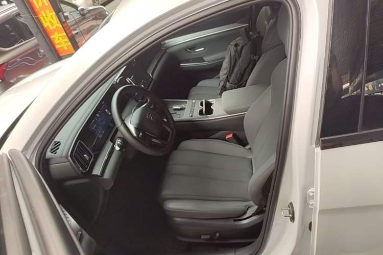 Used BYD Song Pro New Energy 2026 Model DM-i 133KM Superior Version Left Front Seat