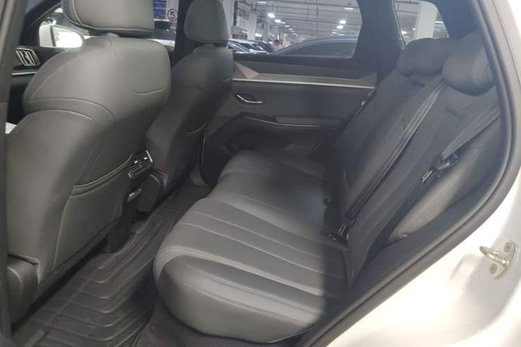 Used BYD Song Pro New Energy 2026 Model DM-i 220KM Beyond Version Left Rear Seat