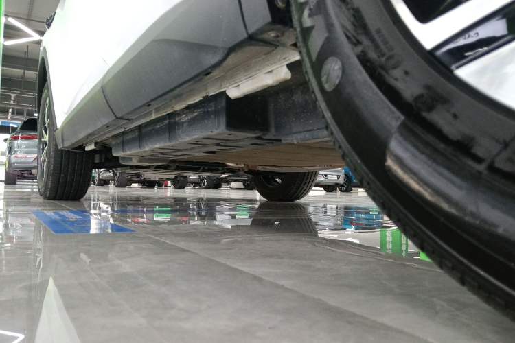 Used BYD Song Pro New Energy 2026 Model DM-i 133KM Superior Version Left Side Sill