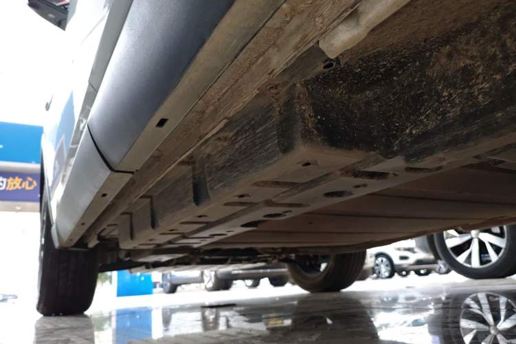 Used BYD Song Pro New Energy 2026 Model DM-i 133KM Progressive Version Left Side Sill