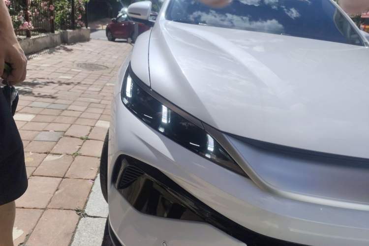 Used BYD Song Pro New Energy 2026 Model Flying Edition DM-i 301KM Excellence Edition Right Front Headlight