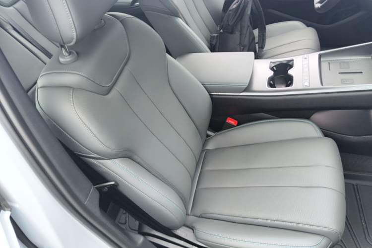 Used BYD Song Pro New Energy 2026 Model DM-i 133KM Superior Version Right Front Seat