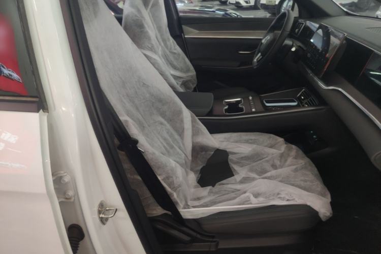 Used BYD Song Pro New Energy 2026 Model DM-i 133KM Progressive Version Right Front Seat