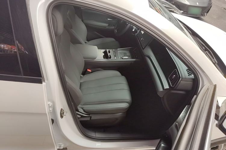 Used BYD Song Pro New Energy 2026 Model DM-i 133KM Superior Version Right Front Seat