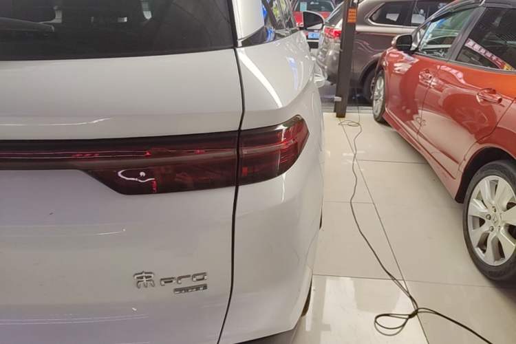 Used BYD Song Pro New Energy 2026 Model DM-i 133KM Superior Version Right Rear Taillight