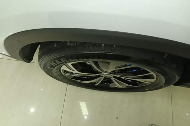 Used BYD Song Pro New Energy 2026 Model DM-i 133KM Progressive Version Right Rear Wheel Hub