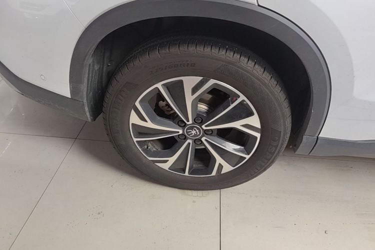 Used BYD Song Pro New Energy 2026 Model DM-i 133KM Superior Version Right Rear Wheel Hub