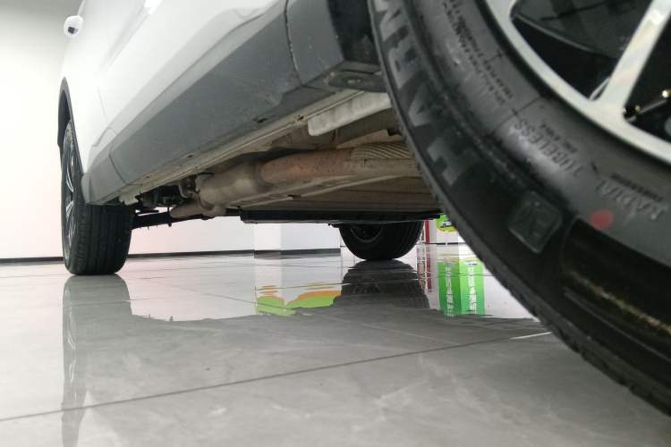 Used BYD Song Pro New Energy 2026 Model DM-i 133KM Superior Version Right Side Sill