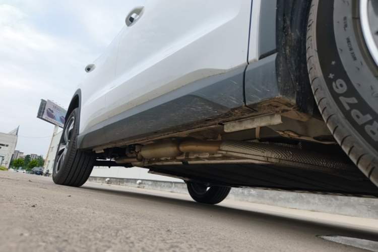 Used BYD Song Pro New Energy 2026 Model DM-i 220KM Beyond Version Right Side Sill