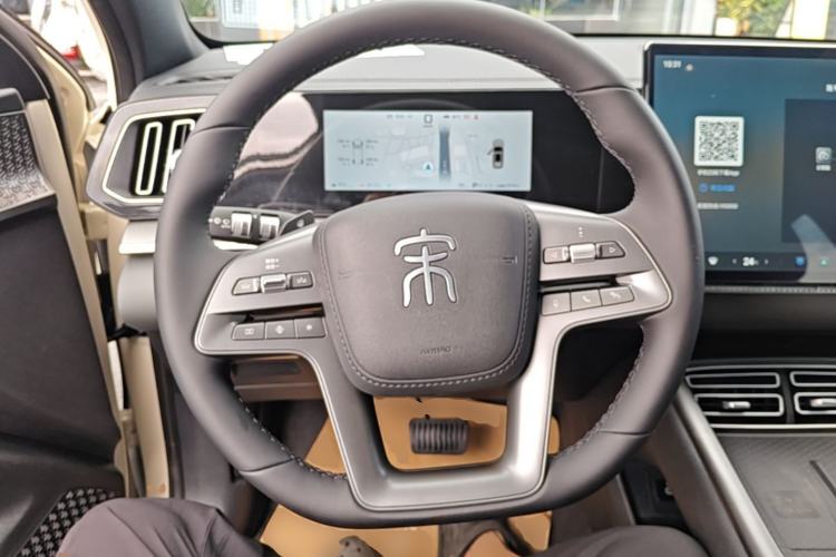 Used BYD Song Pro New Energy 2026 Model DM-i 220KM Beyond Version Steering Wheel