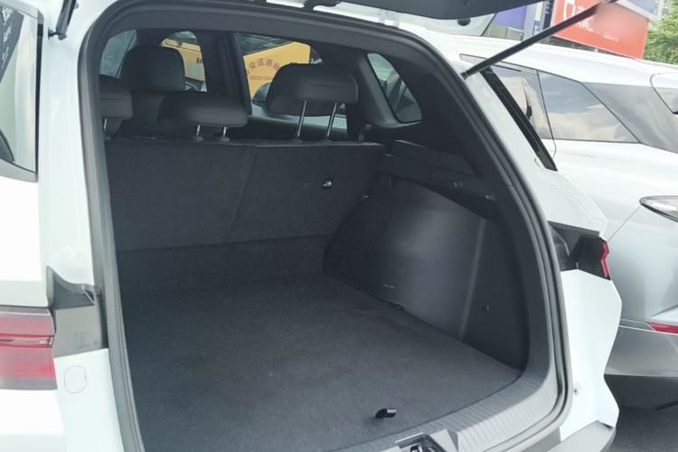 Used BYD Song Pro New Energy 2026 Model DM-i 133KM Progressive Version Trunk