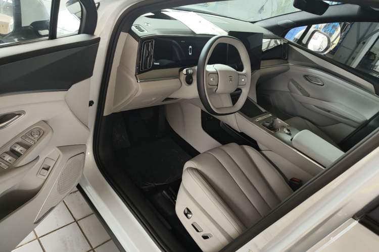 Used BYD Song Ultra EV 2026 Model 710KM Superior Edition Driver Seat