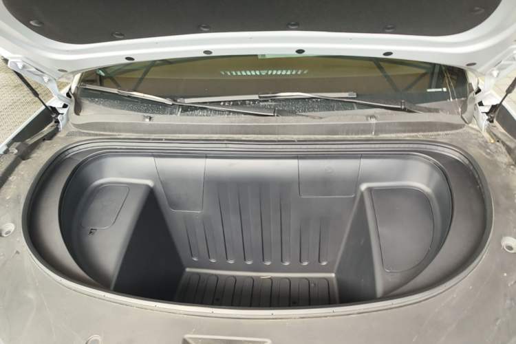 Used BYD Song Ultra EV 2026 Model 710KM Superior Edition Engine Bay
