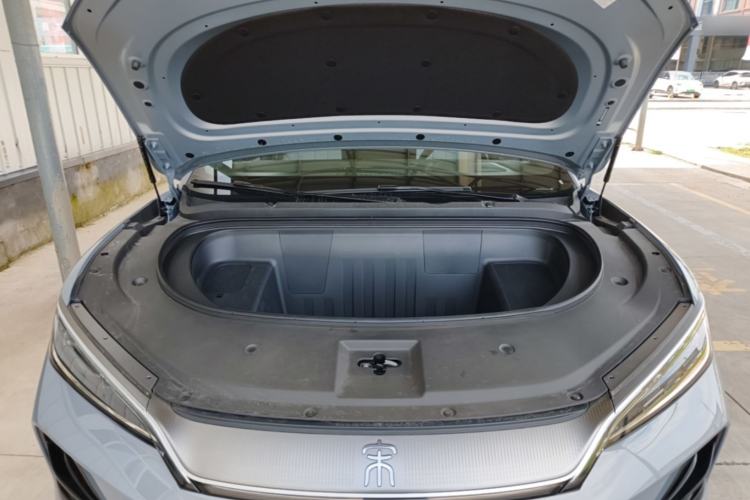 Used BYD Song Ultra EV 2026 Model 710KM Superior Edition Engine Bay