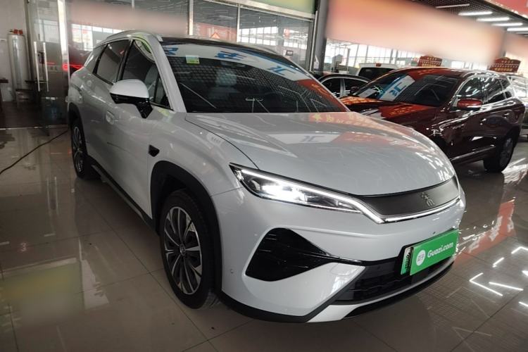 Used BYD Song Ultra EV 2026 Model 710KM Excellence Version Front Right 45 Deg