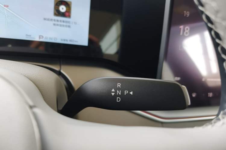 Used BYD Song Ultra EV 2026 Model 710KM Superior Edition Gear Lever