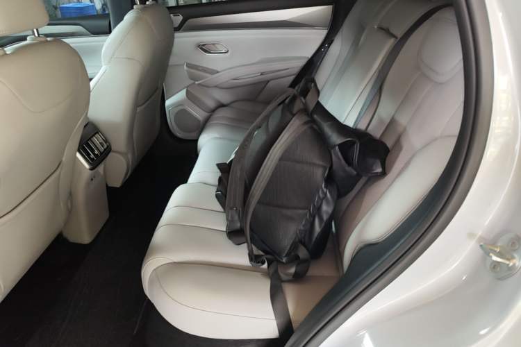 Used BYD Song Ultra EV 2026 Model 710KM Superior Edition Left Rear Seat